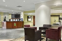 Hilton Basingstoke 1088478 Image 2